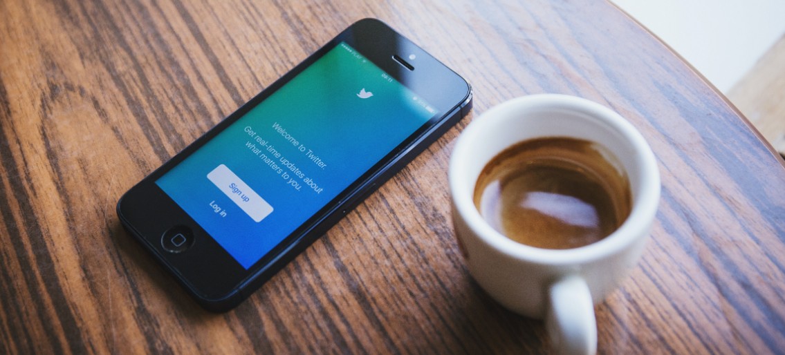 8 SaaS Marketing Twitter Accounts you Should Follow